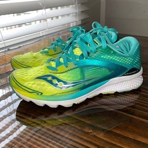 Saucony Kinvara 7 running sneaker